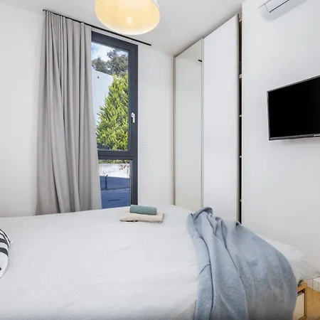 Vila Barcolana By Villsy *