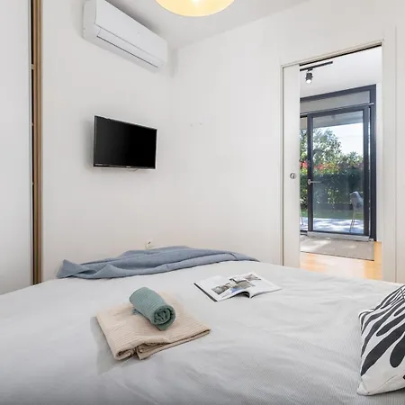 Vila Barcolana By Villsy